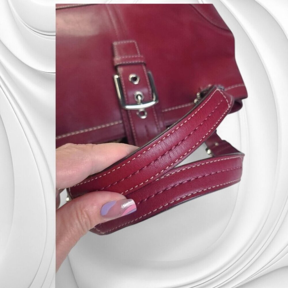 COACH Hamptons Satchel in burgundy/berry red Y2K - Picture 6 of 12